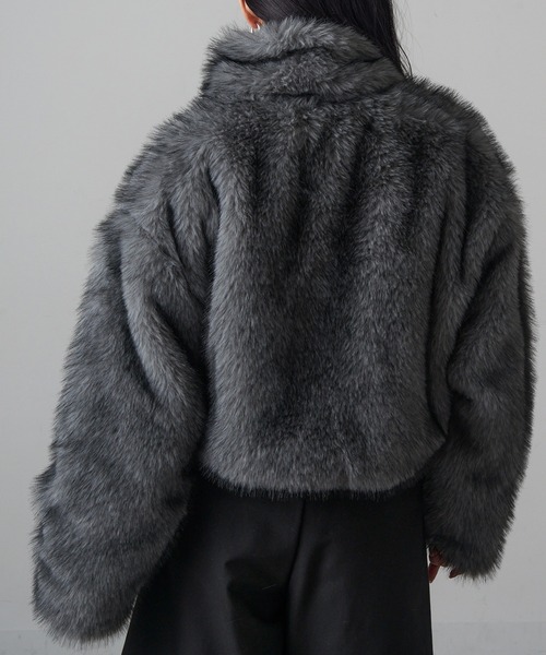 MAGASIN DE MODE Onjna(マガジンデモードオンジェナ )の「【MAGASIN DE MODE Onjna】フェイクファーショート丈ジャケット DTK(その他アウター・レディース・グレー/ベージュ/ブラック・FREE)」の20枚目の写真