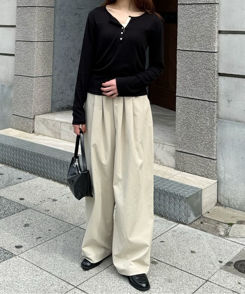 LE MORE(リモア)の「ヘンリーネックカットソー(Tシャツ/カットソー・レディース・グレー/ブラック/アイボリー・FREE)」の14枚目の写真