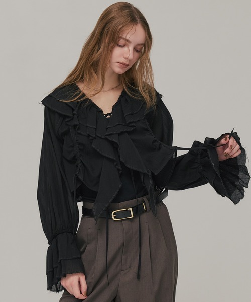 PUBLIC TOKYO(パブリックトウキョウ)の「ラッフルカラーギャザーブラウス(シャツ/ブラウス・レディース・ホワイト/ブラック/グリーン・FREE)」の7枚目の写真