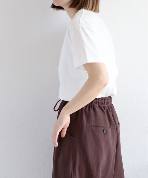 cepo（セポ）の「〈さらっと涼しい、シルキータッチ♪〉シルケットロゴショートスリーブTee（Tシャツ/カットソー・レディース・ブラック/オフホワイト/ブルー/ブラウン・M）」の11枚目の写真