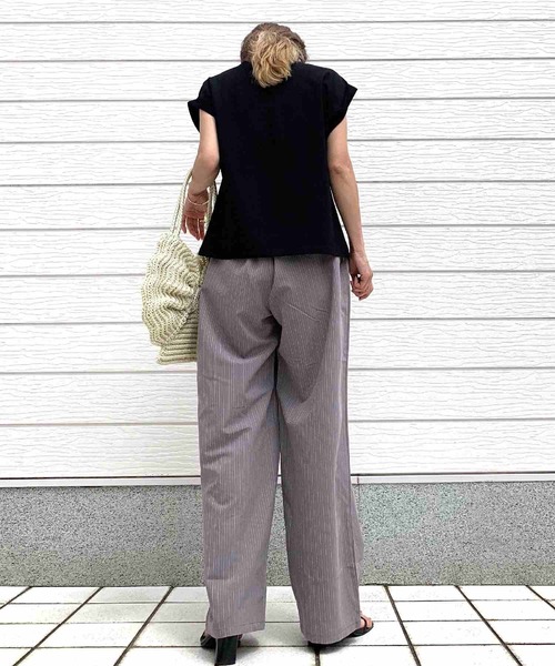 Q(キュー)の「ストライプパンツ(スラックス・レディース・ブラック/グレー・MEDIUM)」の12枚目の写真