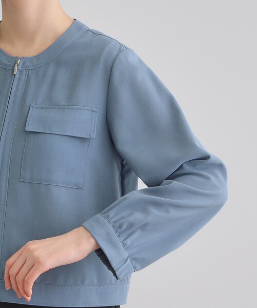 grove（グローブ）の「麻調ノーカラーシアーブルゾン（ブルゾン・レディース・ブラック/ライトブルー/オフホワイト・05/04/03/02/01）」の7枚目の写真