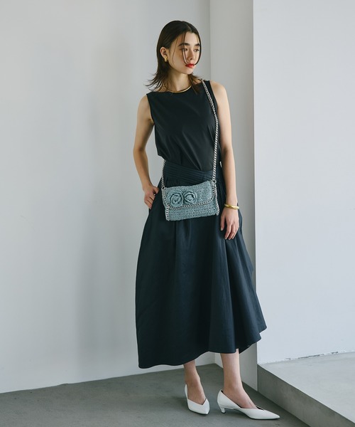 TREASURE TOPKAPI(トレジャートプカピ)の「【TREASURE TOPKAPI】フラワーモチーフ チェーン ショルダーバッグ(ショルダーバッグ・レディース・ライトベージュ/グレイッシュブルー・FREE)」の9枚目の写真