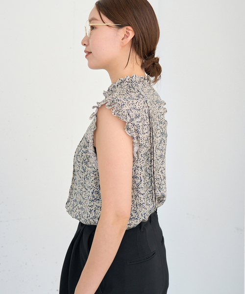 WEB限定/追加》ミュゲットパターンピンタックフリルノースリーブ