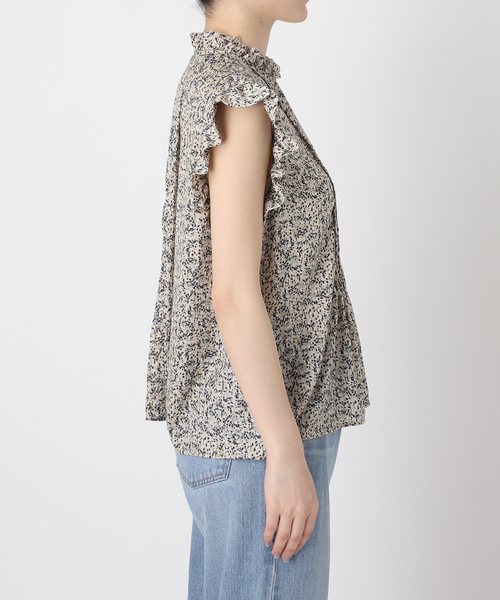IENA（イエナ）の「《WEB限定/追加》ミュゲットパターンピンタックフリルノースリーブ（シャツ/ブラウス・レディース・ベージュ・FREE）」の8枚目の写真