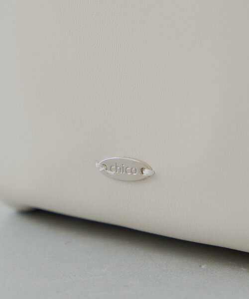 Chico（チコ）の「キューブチェーンショルダーバッグ（ショルダーバッグ・レディース・ピンク/シルバー/アイボリー・FREE）」の6枚目の写真