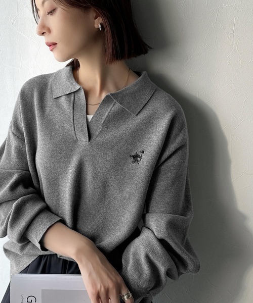Java(ジャバ)の「《JaVaジャバコラボ》大人の抜け感をプラス◎胸刺繍ハーフミラノスキッパーニット(ニット/セーター・レディース・杢グレー/ネイビー系/グレー系その他/アイボリー/ブラック/グレイッシュベージュ・LARGE/MEDIUM/SMALL/X-LARGE)」の4枚目の写真