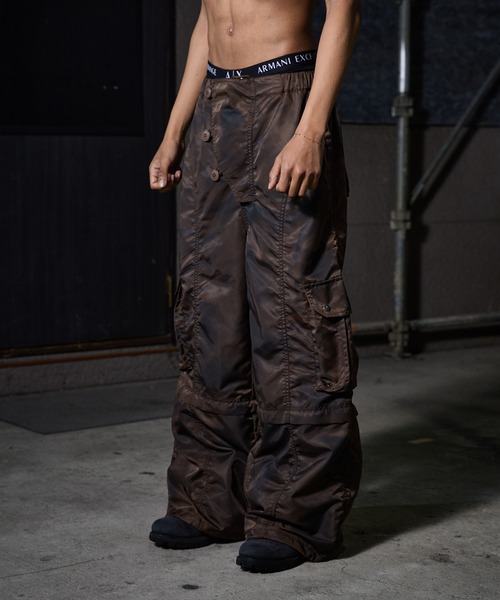 ANDER HUNK(アンダーハンク)の「2way Breached Nylon Cargo Pants / 2wayブリーチナイロンカーゴパンツ(カーゴパンツ・メンズ・グレー/ブラウン・SMALL/MEDIUM/LARGE)」の11枚目の写真