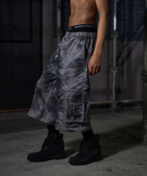 ANDER HUNK(アンダーハンク)の「2way Breached Nylon Cargo Pants / 2wayブリーチナイロンカーゴパンツ(カーゴパンツ・メンズ・グレー/ブラウン・SMALL/MEDIUM/LARGE)」の3枚目の写真