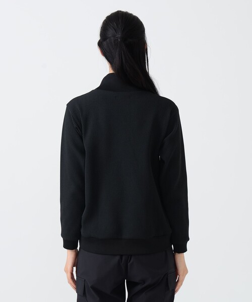 BEAMS GOLF(ビームスゴルフ)の「B.G.THREE / ALL-TINE ワッフル モックネック プルオーバーシャツ(Tシャツ/カットソー・レディース・ホワイト/ブラック・LARGE/MEDIUM)」の9枚目の写真