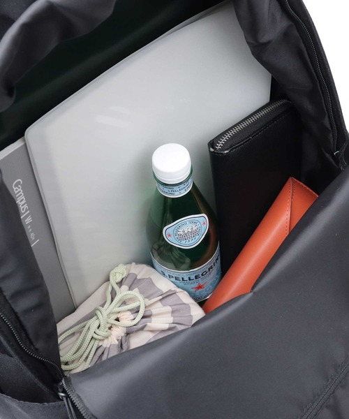 YAKPAK（ヤックパック）の「大容量 シンプル デイパック A4・B4・PC収納対応（バックパック/リュック・メンズ・ブラック・FREE）」の9枚目の写真