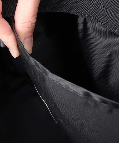 YAKPAK（ヤックパック）の「大容量 シンプル デイパック A4・B4・PC収納対応（バックパック/リュック・メンズ・ブラック・FREE）」の11枚目の写真