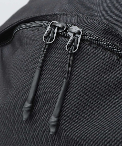 YAKPAK（ヤックパック）の「大容量 シンプル デイパック A4・B4・PC収納対応（バックパック/リュック・メンズ・ブラック・FREE）」の18枚目の写真