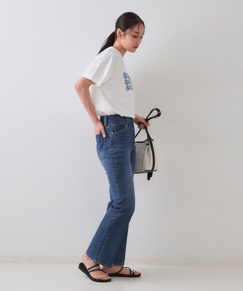 OPAQUE.CLIP(オペークドットクリップ)の「カラーロゴTシャツ【洗濯機洗い可】(Tシャツ/カットソー・レディース・ネイビー/ダークブラウン/ホワイト・00)」の6枚目の写真