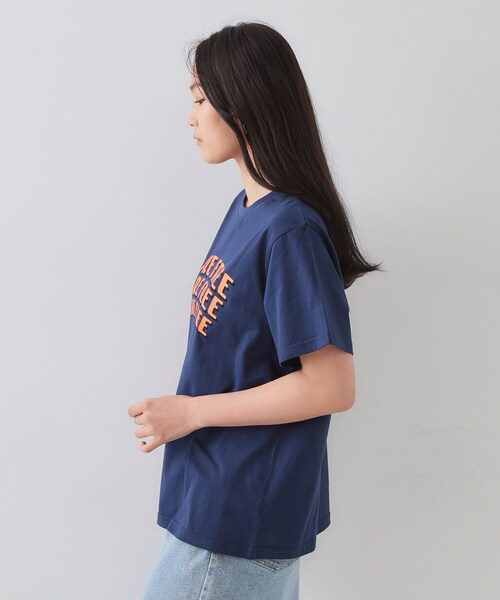 OPAQUE.CLIP(オペークドットクリップ)の「カラーロゴTシャツ【洗濯機洗い可】(Tシャツ/カットソー・レディース・ネイビー/ダークブラウン/ホワイト・00)」の17枚目の写真