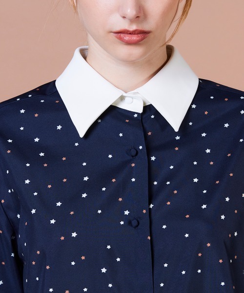 DOUBLE STANDARD CLOTHING（ダブルスタンダードクロージング）の「ポリエステルサテン 星柄シャツ（シャツ/ブラウス・レディース・ネイビー・38/36）」の7枚目の写真