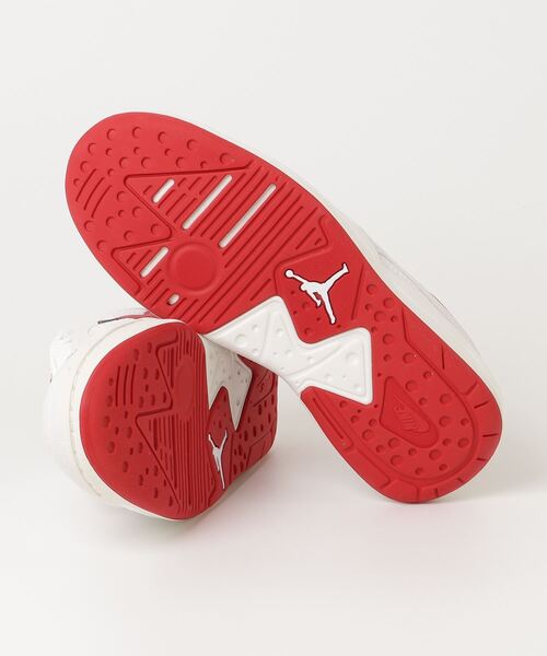 JORDAN BRAND(ジョーダンブランド)の「【別注】ジョーダン ジョーダン コンフォート エラ 限定コラボ(スニーカー・メンズ・ホワイト×レッド・25.0cm/25.5cm/26.0cm/26.5cm/27.0cm/27.5cm/28.0cm/28.5cm/29.0cm/30.0cm)」の2枚目の写真