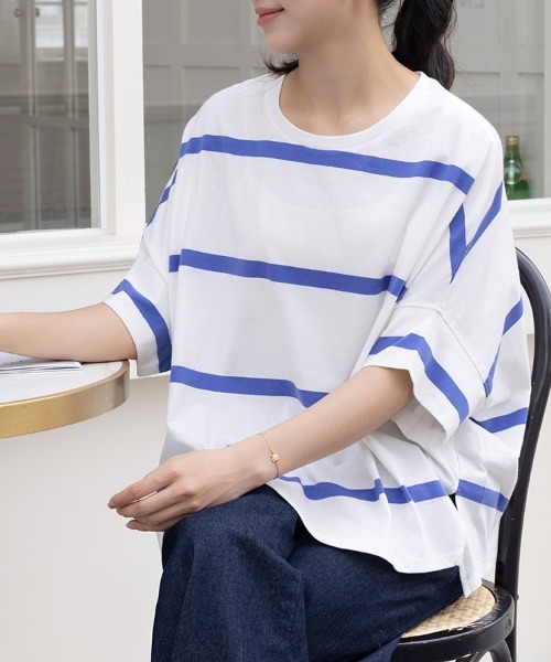 ONEP STAR(ワンピスター)の「ボーダー柄クルーネックカットソー(Tシャツ/カットソー・レディース・ブラック×ホワイト/ホワイト×ブラック/グレー×ホワイト/ホワイト×ブルー・MEDIUM)」の15枚目の写真