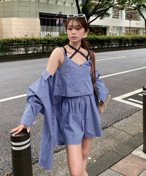 RAY CASSIN（レイカズン）の「【セットアップ/3点セット】ルーズチェックシャツフリルキャミSET（シャツ/ブラウス・レディース・ネイビー/ピンク系その他2/ブルー系その他2・FREE）」の4枚目の写真