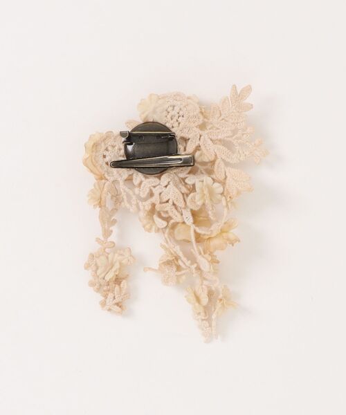 m.soeur（エムスール）の「小さなお花のコサージュ（ブローチ/コサージュ・レディース・ラベンダー/ブラック/ホワイト・FREE）」の15枚目の写真