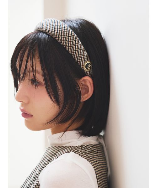 LILY BROWN(リリーブラウン)の「ヴィンテージモチーフカチューシャ(カチューシャ・レディース・チェック/ブラック/カーキ・F)」の3枚目の写真