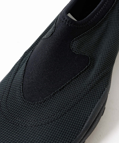 NIKE(ナイキ)の「【NIKE/ナイキ】 アクアターフ / スニーカー/ FZ5627-001(スニーカー・メンズ・ブラック・26/27/28)」の6枚目の写真