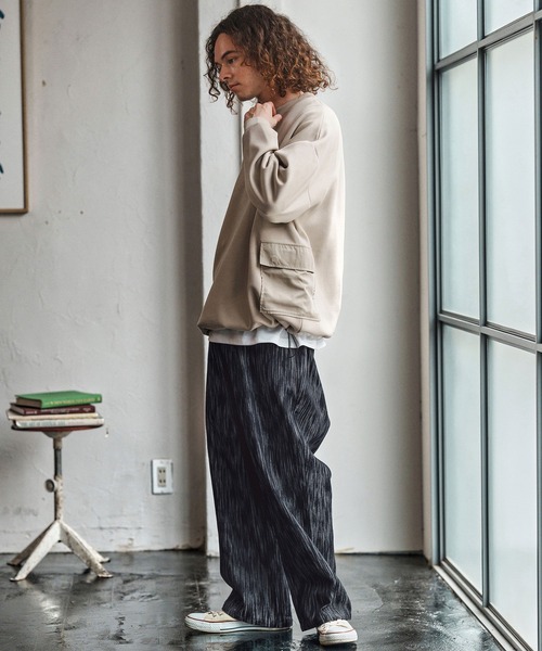 CAMBIO(カンビオ)の「mp13966- Denim Jacquard Wide Straight Pants ワイドストレートパンツ(CAM25AW-012)(その他パンツ・メンズ・ブラック/ネイビー/ライトインディゴブルー・L/M/S)」の5枚目の写真