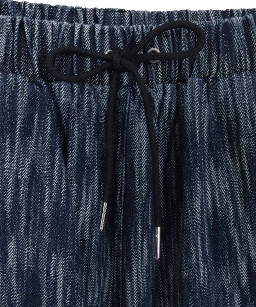 CAMBIO(カンビオ)の「mp13966- Denim Jacquard Wide Straight Pants ワイドストレートパンツ(CAM25AW-012)(その他パンツ・メンズ・ブラック/ネイビー/ライトインディゴブルー・L/M/S)」の16枚目の写真