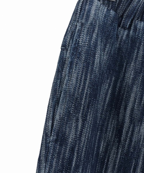 CAMBIO(カンビオ)の「mp13966- Denim Jacquard Wide Straight Pants ワイドストレートパンツ(CAM25AW-012)(その他パンツ・メンズ・ブラック/ネイビー/ライトインディゴブルー・L/M/S)」の17枚目の写真