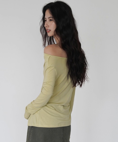 EIGHTHMONTH(エイスマンス)の「オフショルアシンメトリートップス EM25a030【EIGHTHMONTH】(Tシャツ/カットソー・レディース・ライトカーキ/グレー・S/M)」の10枚目の写真