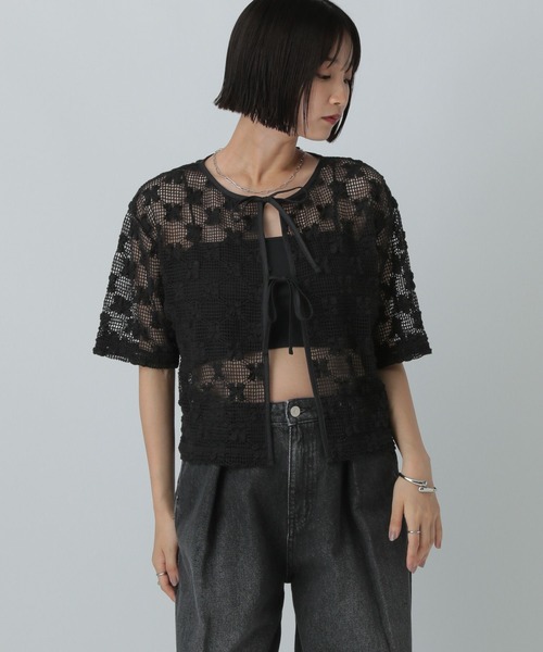 LOWRYS FARM(ローリーズファーム)の「メッシュフラワー2WAYカーディガン 579529(カーディガン/ボレロ・レディース・ブラウン/アイボリー/ブラック・FREE)」の17枚目の写真