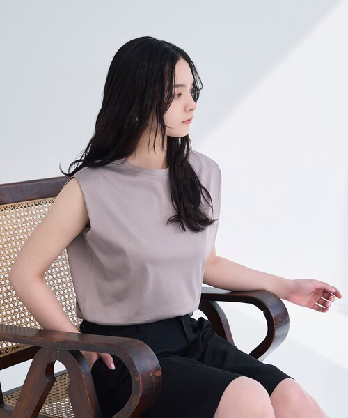 BIANCA（ビアンカ）の「【着回し抜群】エアリータックカットソー（Tシャツ/カットソー・レディース・ネイビー/グリーン/キャメル・38）」の7枚目の写真