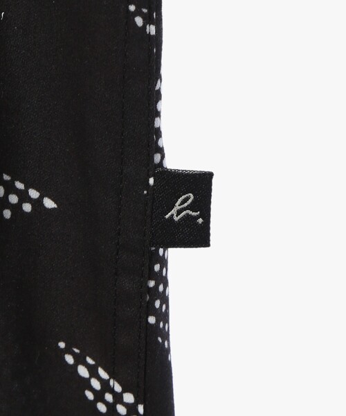 agnes b.(アニエスベー)の「メンズ スタープリント コットン 長袖 シャツ "Jimi"(シャツ/ブラウス・メンズ・ブラック・40/38)」の7枚目の写真