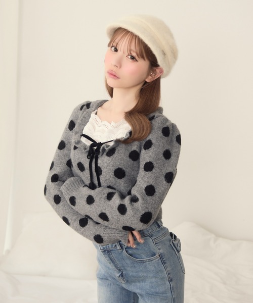 TITTY&CO.（ティティーアンドコー）の「フロントフリルリボンニット（ニット/セーター・レディース・ホワイト/ブラック/ドット/グレー/ピンクベージュ/ネイビー・FREE）」の17枚目の写真