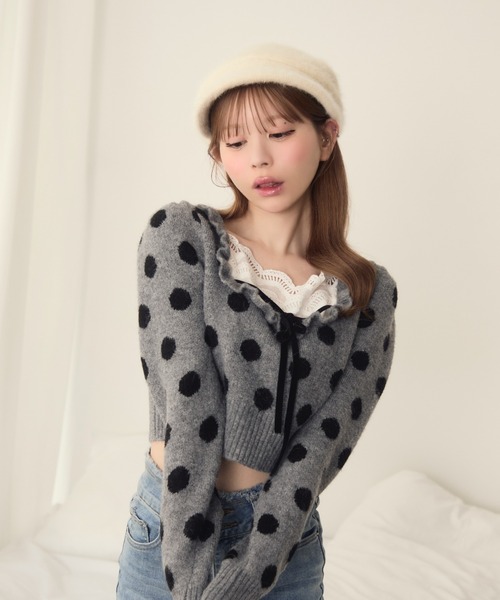 TITTY&CO.（ティティーアンドコー）の「フロントフリルリボンニット（ニット/セーター・レディース・ホワイト/ブラック/ドット/グレー/ピンクベージュ/ネイビー・FREE）」の21枚目の写真