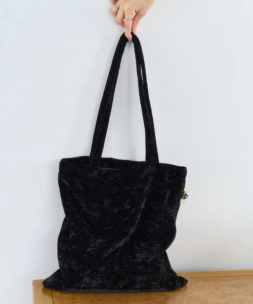 美品 KASSL EDITIONS Pillow small ショルダーバッグ Pillow small oil | black – KASSL Editions