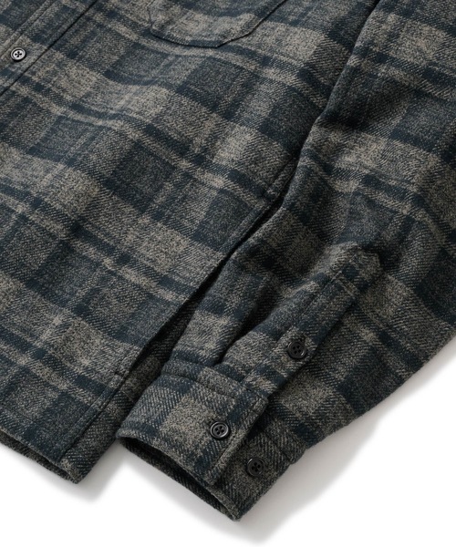 FTC（エフティーシー）の「QUILTED LINED PLAID NEL SHIRT（シャツ/ブラウス・メンズ・ネイビー/ブラウン/ブラック・LARGE/X-LARGE/MEDIUM/SMALL）」の6枚目の写真