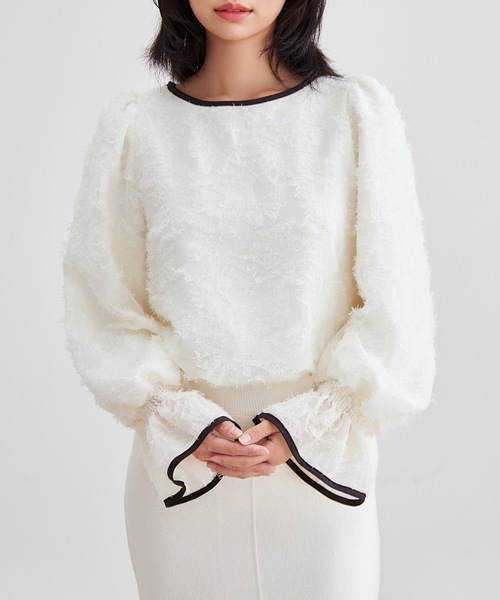Lace Ladies(レースレディース)の「フリンジ ジャガード キャンディ袖 長袖 ブラウス(シャツ/ブラウス・レディース・ネイビー/ブラック/アイボリー/グレー・S/FREE)」の2枚目の写真