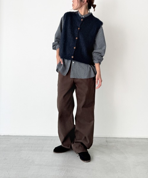 CANAL JEAN（キャナルジーン）の「El mar　クルーネックボタンベスト（ベスト・レディース・チャコールグレー/ネイビー/レッド・ONE SIZE）」の15枚目の写真