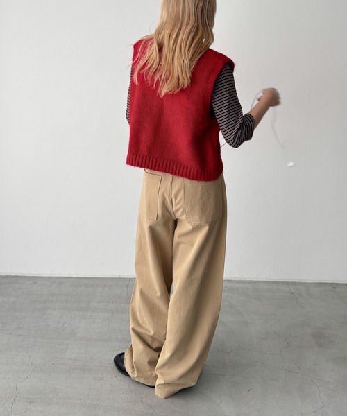 CANAL JEAN(キャナルジーン)の「El mar クルーネックボタンベスト(ベスト・レディース・チャコールグレー/ネイビー/レッド・ONE SIZE)」の16枚目の写真