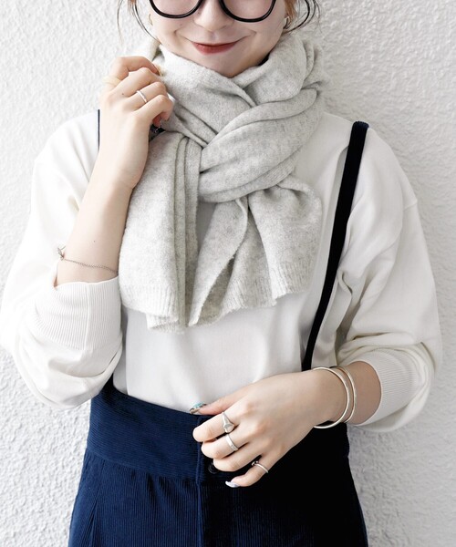 SHIPS any（シップス エニィ）の「SHIPS any:〈手洗い可能〉メランジ ニット ストール（ストール/ショール・レディース・ベージュ/ライトグレー・ONE SIZE）」の2枚目の写真