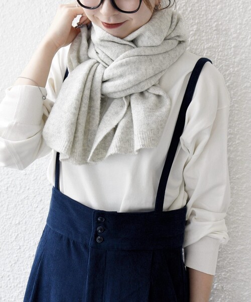 SHIPS any（シップス エニィ）の「SHIPS any:〈手洗い可能〉メランジ ニット ストール（ストール/ショール・レディース・ベージュ/ライトグレー・ONE SIZE）」の4枚目の写真