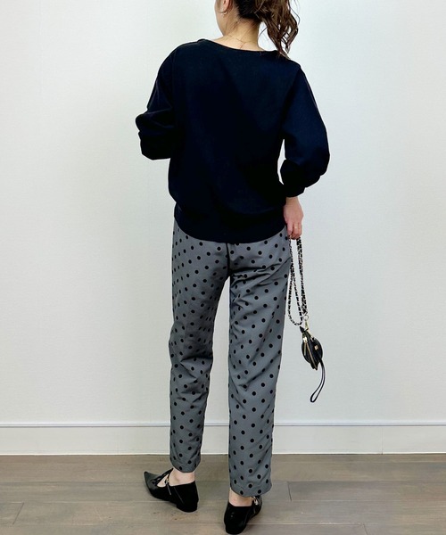 Lo-Fi（ローファイ）の「【WASHABLE】ストレッチラウンドネックセーター（ニット/セーター・レディース・ネイビー/アイボリー/ブラック・M）」の17枚目の写真