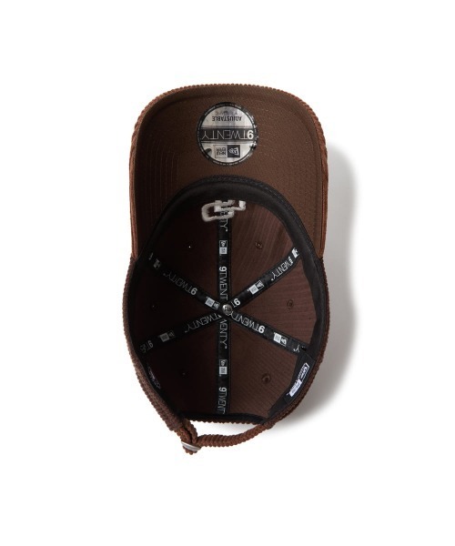 NEW ERA（ニューエラ）の「NEW ERA  920CS MLB 8W CORD / ニューエラ（キャップ・レディース・アイボリー/グレー/グリーン/ブラウン・ML）」の7枚目の写真