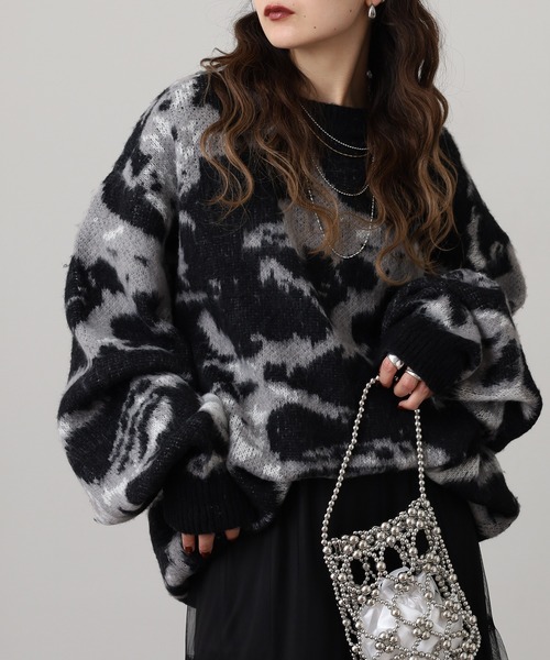 Naive magic（ナイーブマジック）の「NAIVE MAGIC WジャガードフラワーCNニット（ニット/セーター・メンズ・ブラック系1/パープル/ワイン/ブルー/グレー/ブラック系2・M/LL/L）」の9枚目の写真