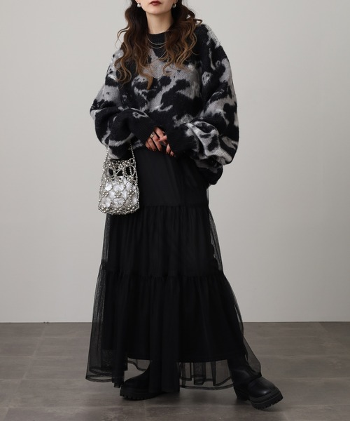 Naive magic（ナイーブマジック）の「NAIVE MAGIC WジャガードフラワーCNニット（ニット/セーター・メンズ・ブラック系1/パープル/ワイン/ブルー/グレー/ブラック系2・M/LL/L）」の11枚目の写真