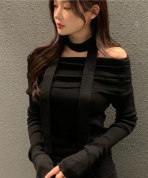 オフショルダー」に該当するトップス（ブラック/黒色系）ファッション
