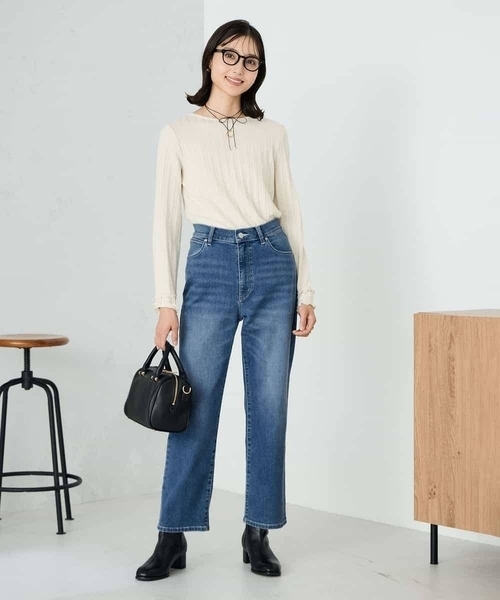 a.v.v(アーヴェヴェ)の「ボートネックラメトップス(Tシャツ/カットソー・レディース・グレー/アイボリー・38/36/40)」の5枚目の写真