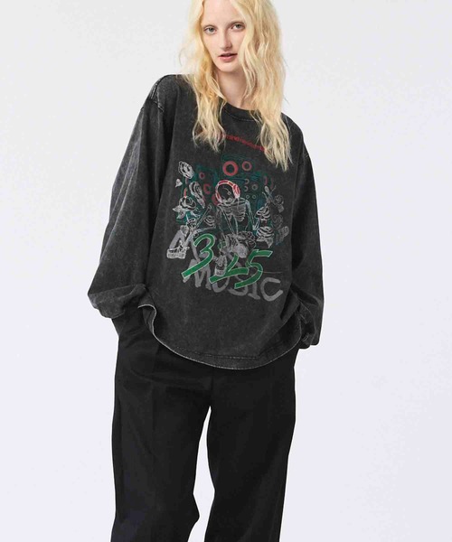 MAISON SPECIAL(メゾンスペシャル)の「《UNISEX》Artist Graphical Embroidery Prime-Over Crew Neck Long Sleeve T-Shirt/アーティストグラフィカルエンブロイダリープライムオーバークルーネックロングスリーブティーシャツ【MAISON SPECIAL/メゾンスペシャル】(Tシャツ/カットソー・メンズ・その他1/その他2/その他3/その他5/その他6/その他4・0/1/2)」の10枚目の写真