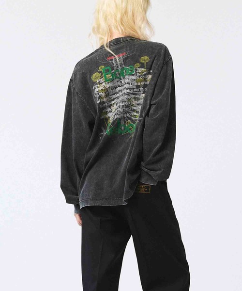 MAISON SPECIAL(メゾンスペシャル)の「《UNISEX》Artist Graphical Embroidery Prime-Over Crew Neck Long Sleeve T-Shirt/アーティストグラフィカルエンブロイダリープライムオーバークルーネックロングスリーブティーシャツ【MAISON SPECIAL/メゾンスペシャル】(Tシャツ/カットソー・メンズ・その他1/その他2/その他3/その他5/その他6/その他4・0/1/2)」の8枚目の写真